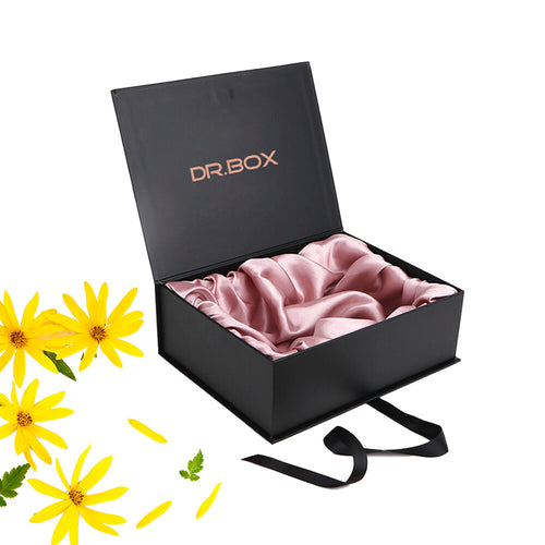 Boxes-Magnetic closure boxes, Elegant & Classy Packaging, Box packaging for skincare accessories. Elegant classy magnetic closure boxes add to your retail bottom line. Selling authentic high end accessories for hair, skin, nails, breast? Our selection of packaging can be as easygoing as you imagine. From natural, kraft eco friendly sustainable to any size shape magnetic closu…