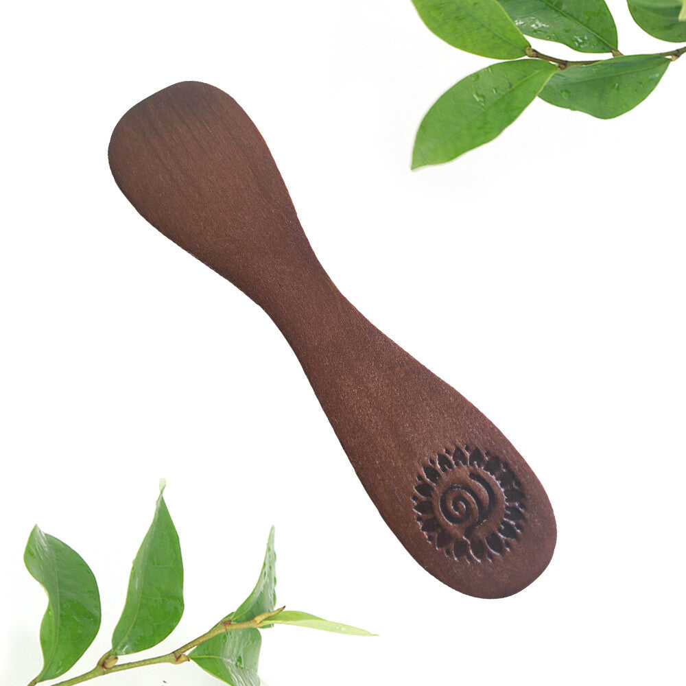 Face brush for perfect skin, Super soft Passion brush , The Passion mini face brush is great for dry brushing or lathering up. *The Passion brush has a comfortable grip and can include your company logo free. *Passion Brush is a high end face brush that gently exfoliates your skin. *Keeps pores unclogged and your skin surface shiny & smooth. *Your Passion Brush delivers natural blood-circulation to your face. *The Passion Brush comes in two natural lotus wood colors. Light and Dark.