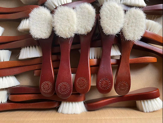 Face brushes for perfect skincare, Super soft Passion brush $1.25 Face brush for perfect skin, Super soft Passion brush , Your Passion mini face brush is great for dry brushing or lathering up. Passion brush can include your company logo free. Passion Brush is a high end face brush that gently exfoliates your skin. Keeps pores unclogged and your skin surface shiny & smooth. Your Passion Brush delivers natural blood-circulation to your face. your Passion Brush comes in two natural lotus wood colors.